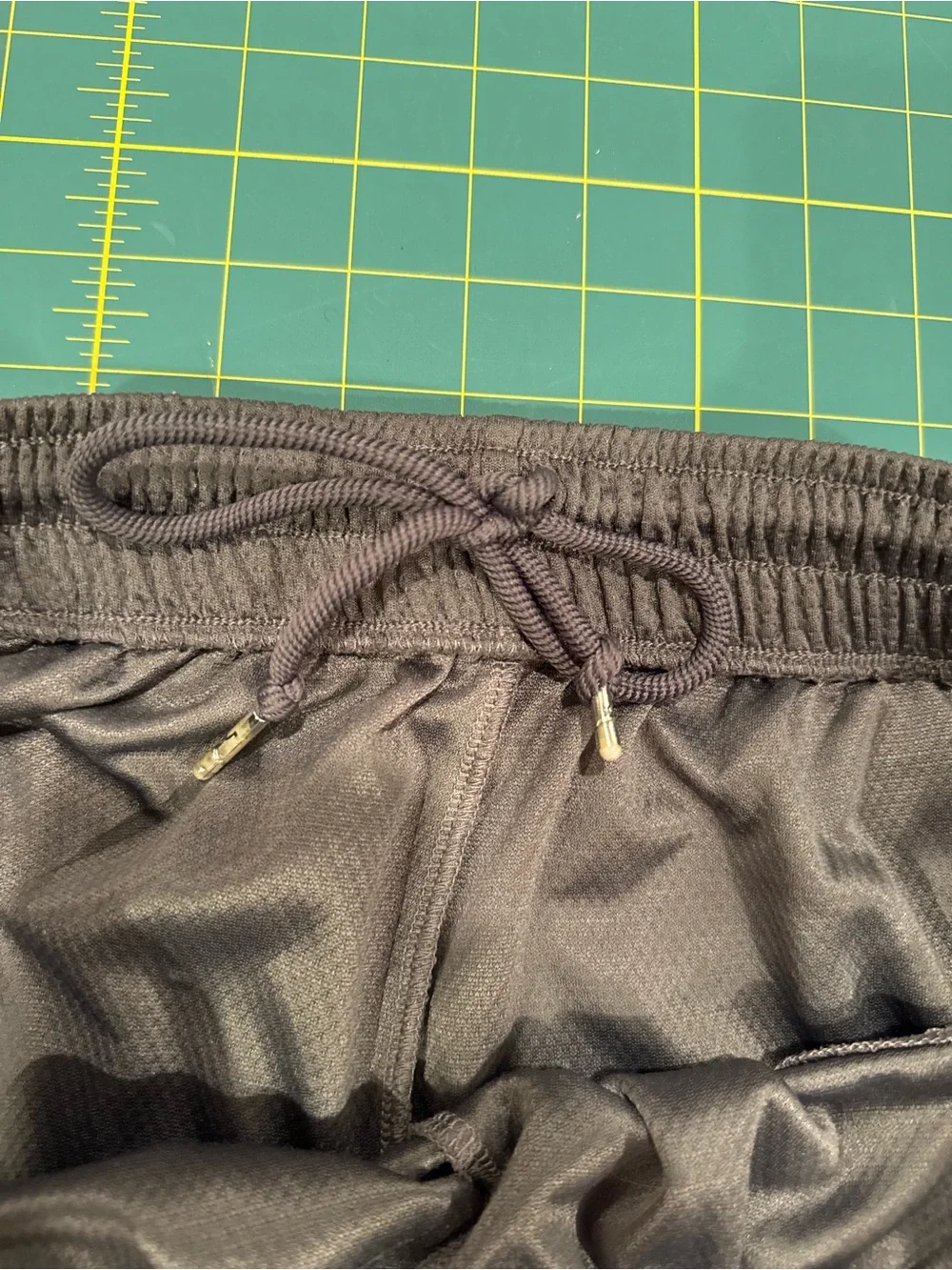 Jordan Men's Gray Athletic Joggers - Picture 12 of 13